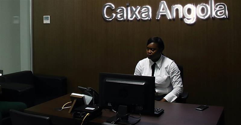 Acções da Sonangol no Caixa Angola vão ser vendidas em Bolsa este ano