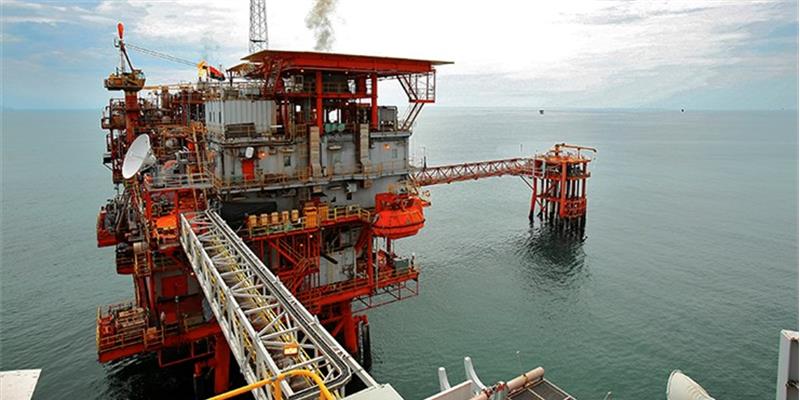 Receita fiscal petrolífera cresce 72% para quase 6,3 biliões Kz